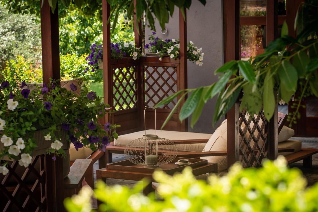 La Madernassa Resort - Casalora Dimora Storica Di Charme Guarene Buitenkant foto